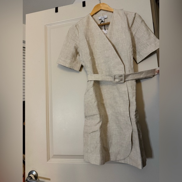 & Other Stories Cream Linen Belted Dress - Picture 3 of 4